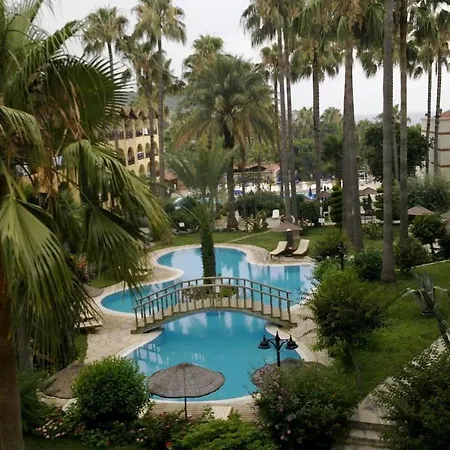 Club Tropical Hotel 3*