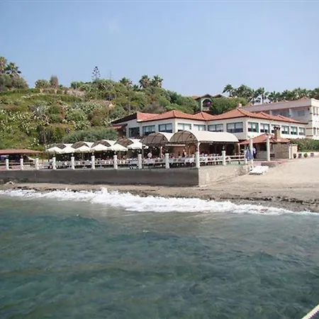 Hotel Club Tropical 3*