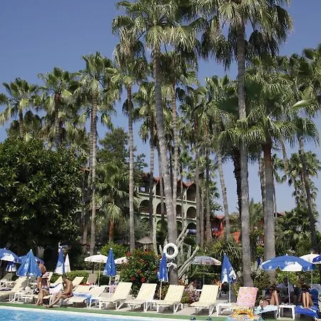 Hotel Club Tropical