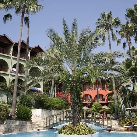 Club Tropical Hotel 3*